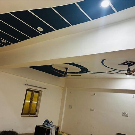Shri Radha Krishna Dharmshala Apartment Prayagraj Exterior photo